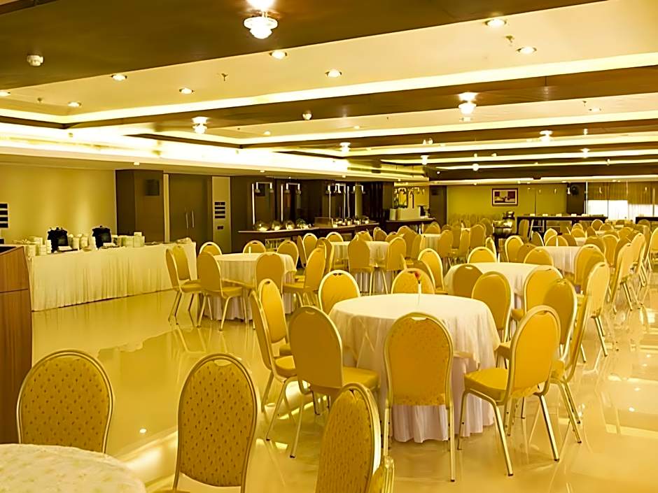 The Ocean Pearl Hotel