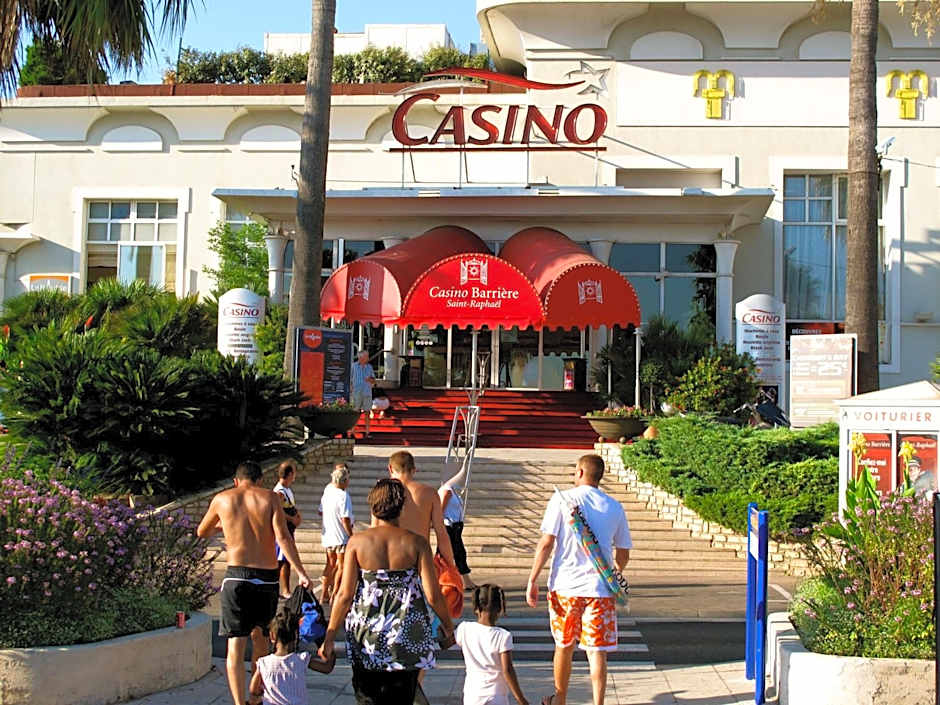 Nouvel Hotel