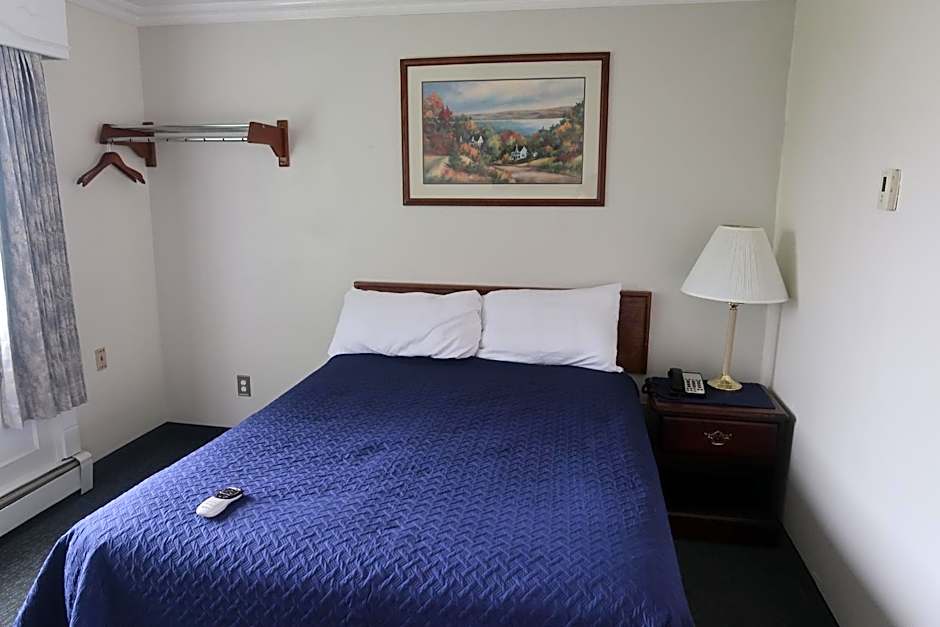 Merrill Field Inn