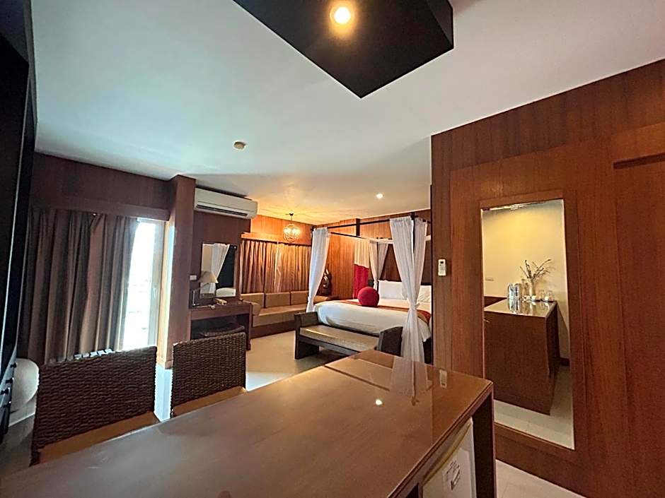 Benyada Lodge - Surin Beach