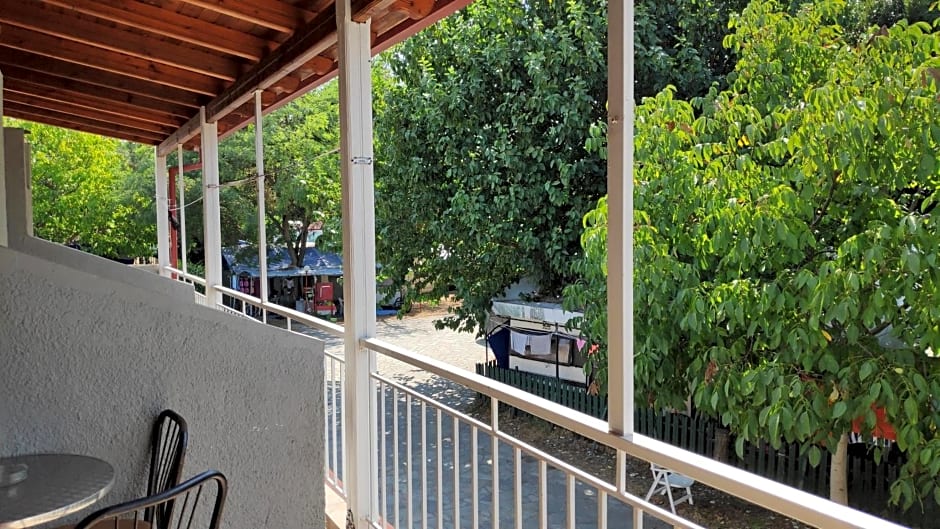 Camping Mitikas and Bungalows