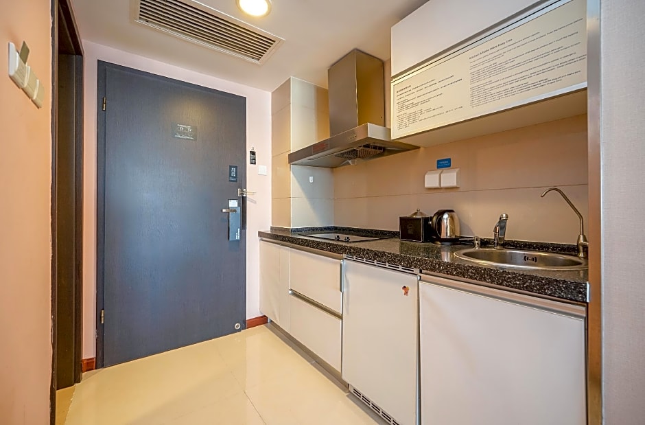 Housing International Hotel Qingdao