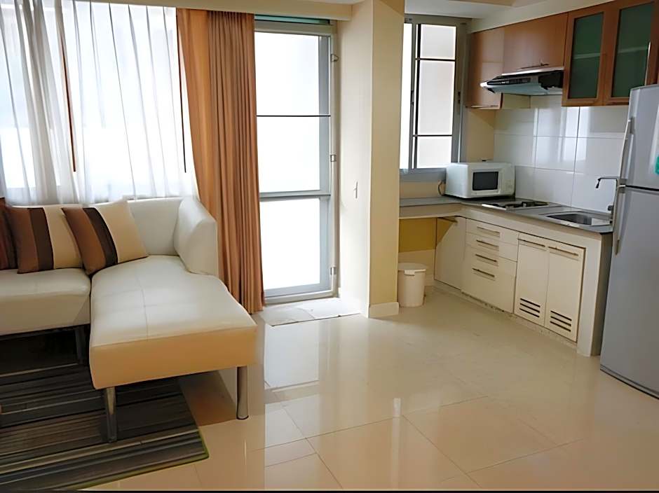 Silom Convent Garden Hotel