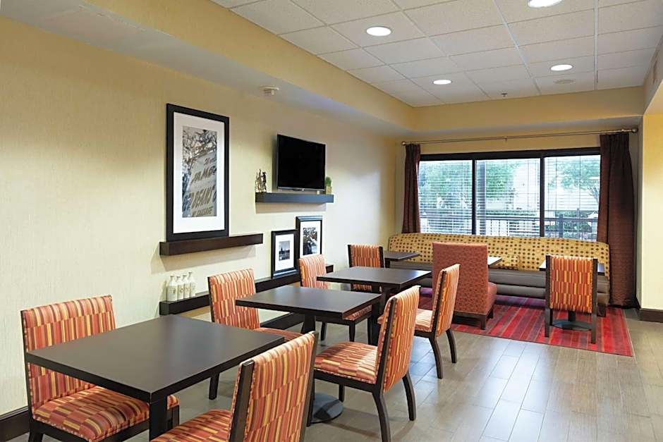 Hampton Inn By Hilton Houma