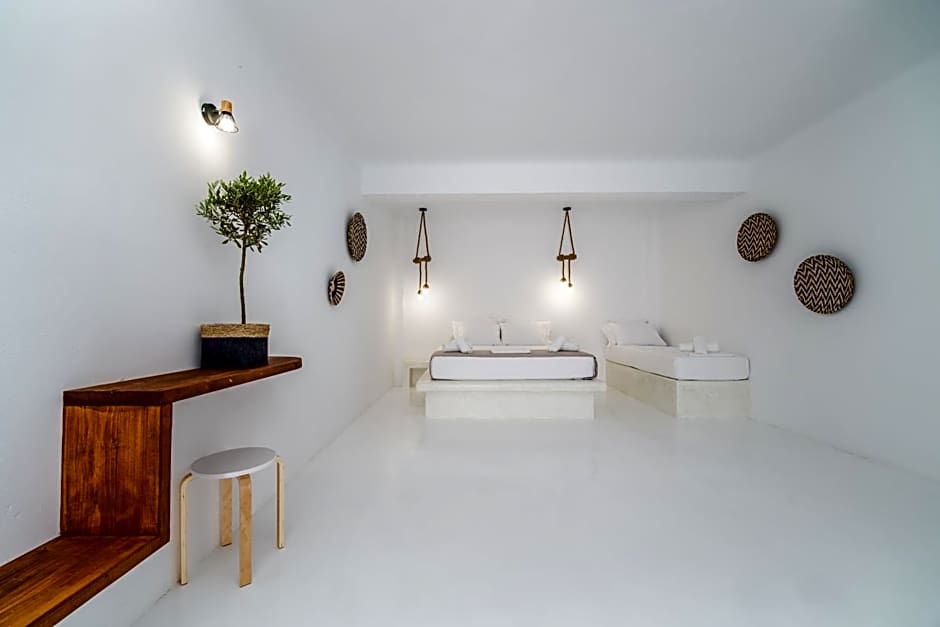 Amethyst Luxury Suites Oia