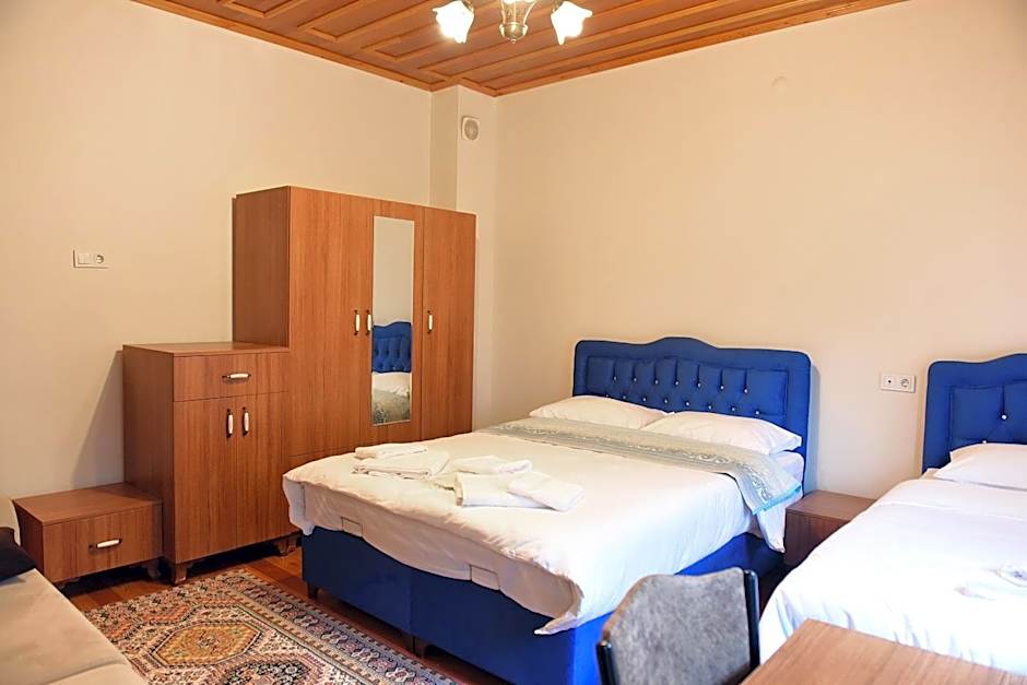 ÖZ Butik Otel Antik Kent Myrleia