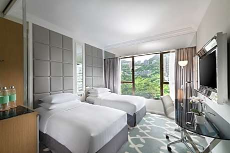 28-night Long Stay Package - Superior Room - Weekly Housekeeping Service