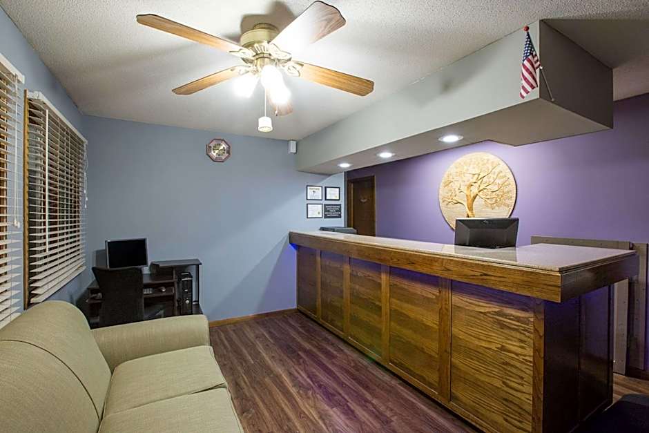 Super 8 by Wyndham Williams