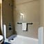 Sutton Suites Hotel