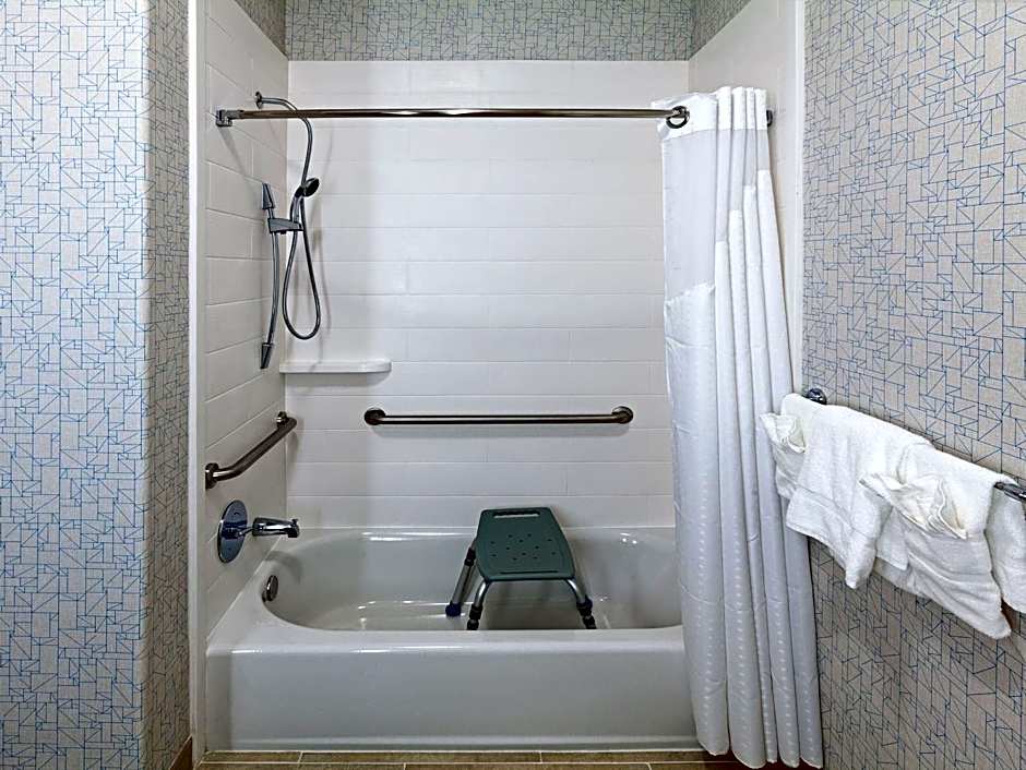 Holiday Inn Express And Suites Longview South I20 By IHG