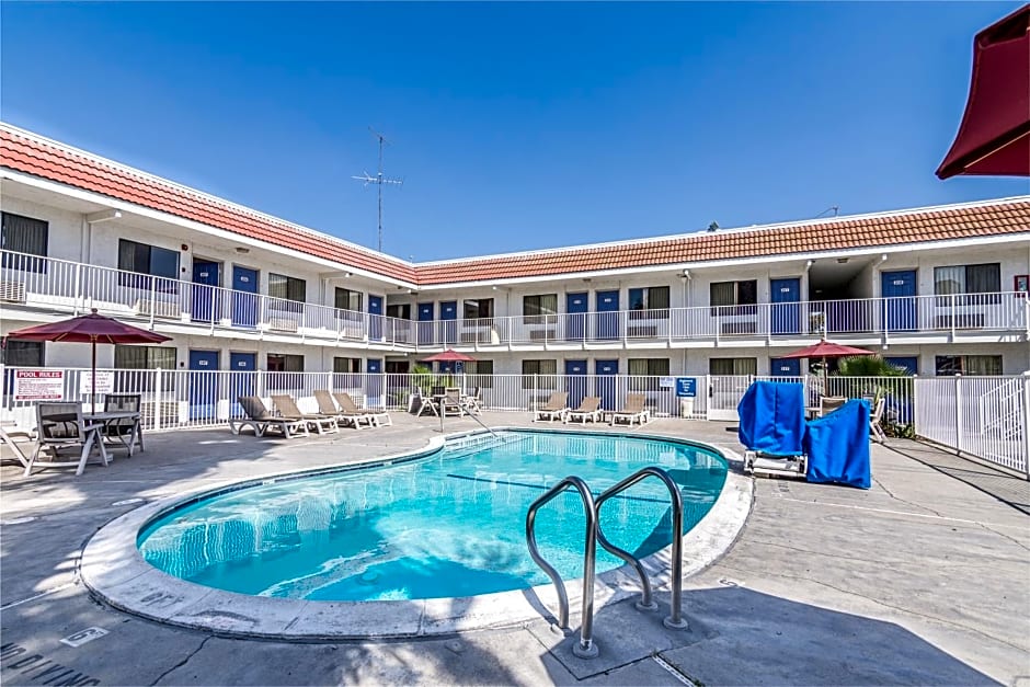 Motel 6-Modesto, CA