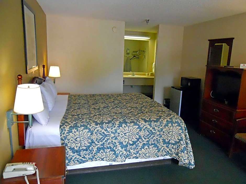 Country Hearth Inn and Suites Dawson