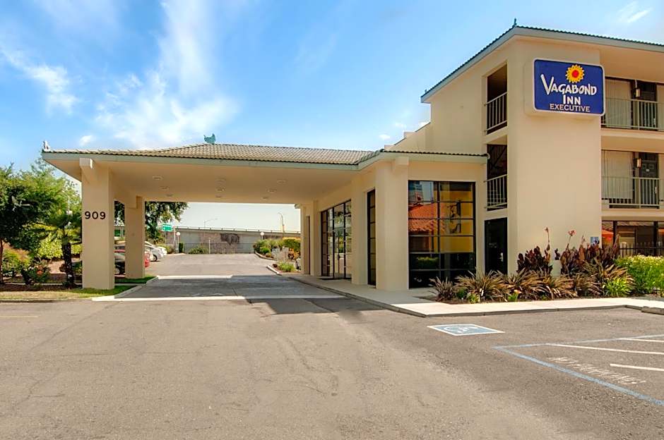 Vagabond Inn Executive Old Town
