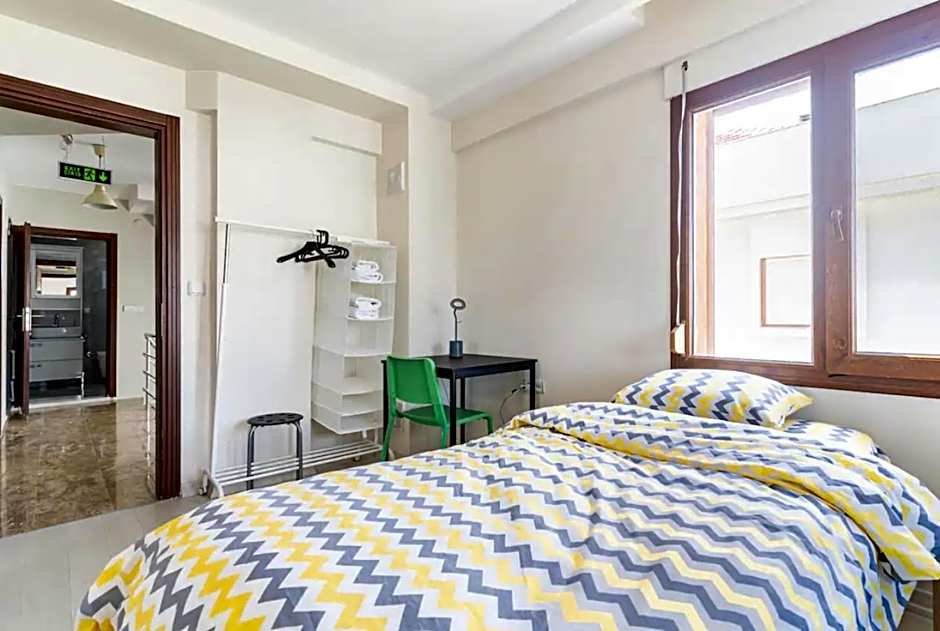 Comfortable villa with garden in “Urla İskele”