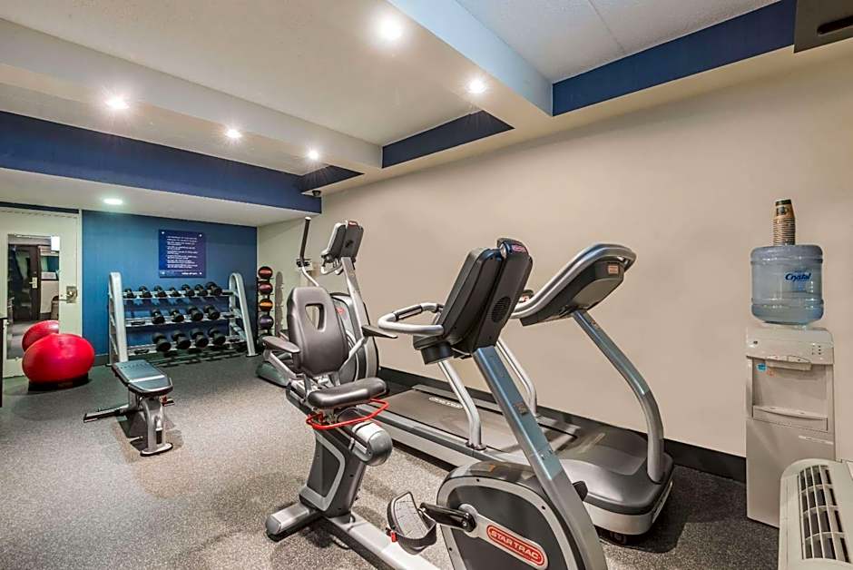 Wingate by Wyndham Springfield