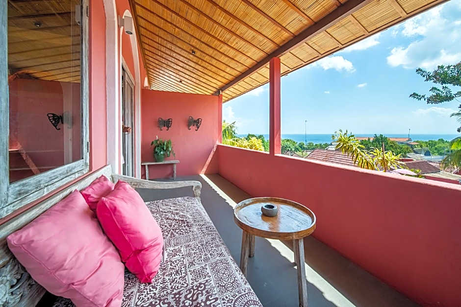 PinkCoco Uluwatu - Constant Surprises & for Cool Adults Only