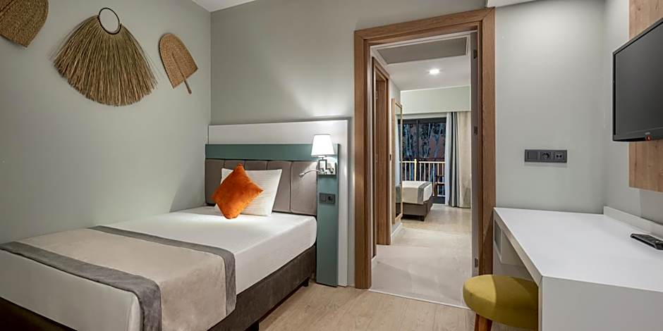 Arcanus Hotels Trendline Side