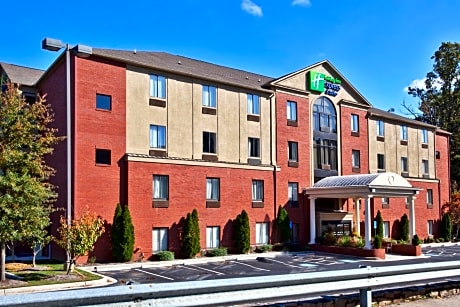 Holiday Inn Express Hotel & Suites - Atlanta/Emory University Area, an IHG Hotel