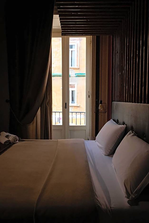 Duomo Luxury Suites