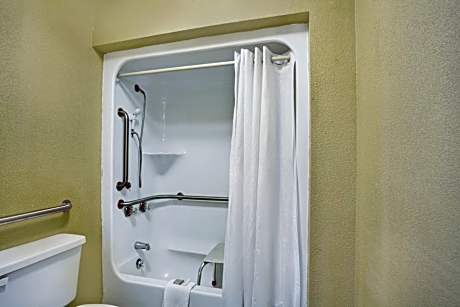 Double Room with Two Double Beds - Mobility Access/Smoking