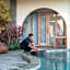 MAHALONA BALI STAY