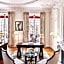 Hotel Barriere Le Fouquet's