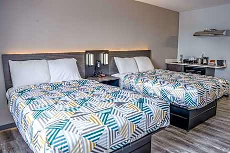 Quadruple Room - Non-Smoking