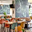 ibis Paris 17 Clichy-Batignolles Hotel