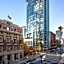 Auberge Vancouver Hotel