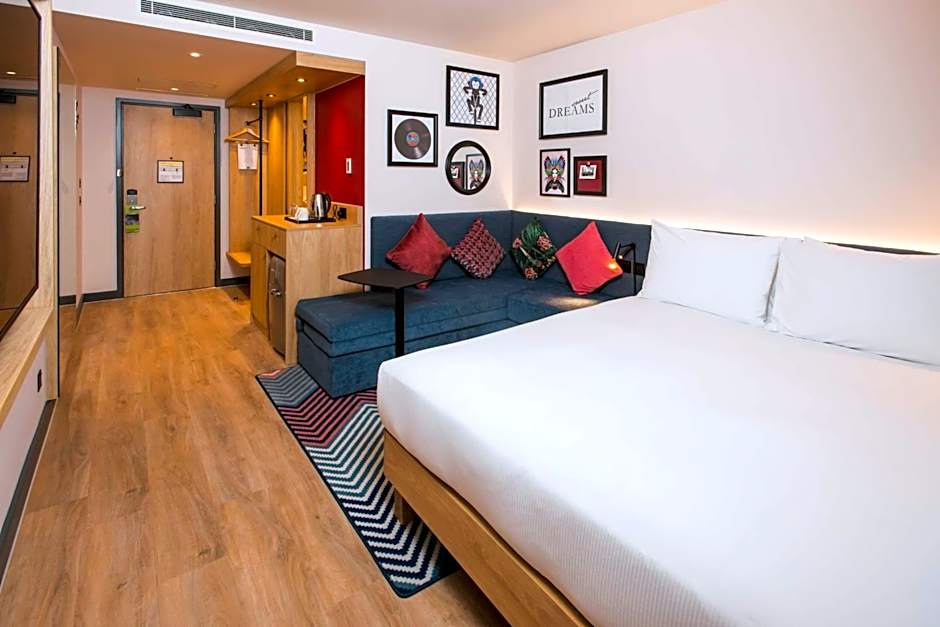 Hampton by Hilton London Park Royal