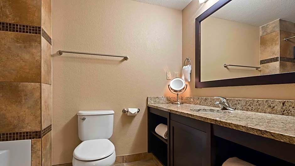 Best Western Plus Kamloops Hotel