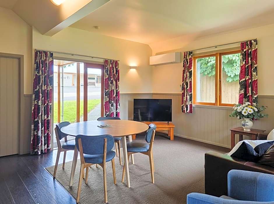 Naseby Apartments