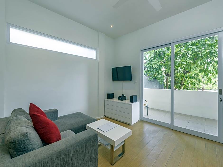 Coast Boutique Apartments