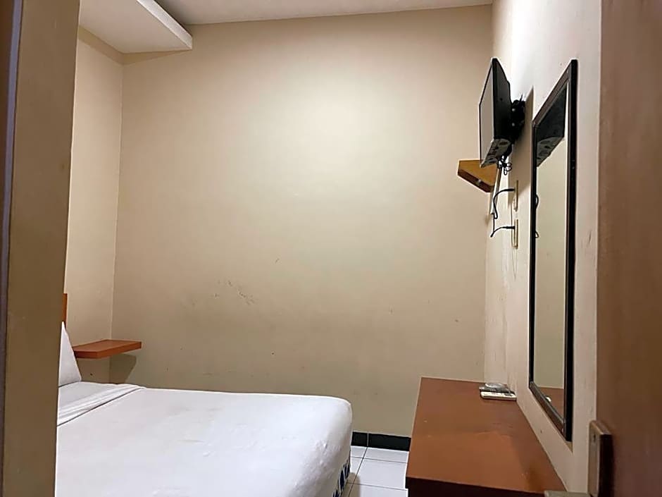 Capital O 93285 Residence Hotel Syariah