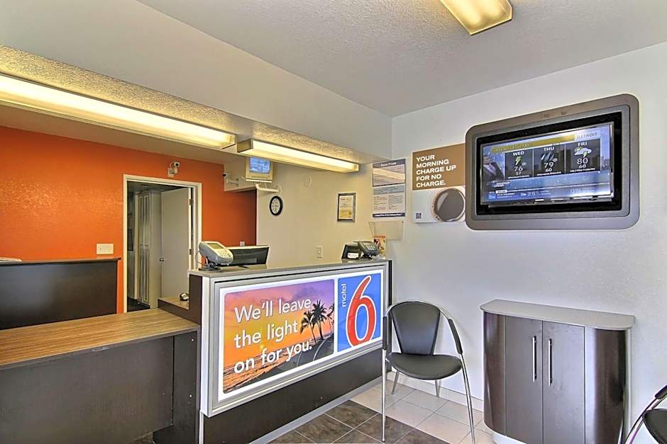 Motel 6-Buellton, CA - Solvang Area