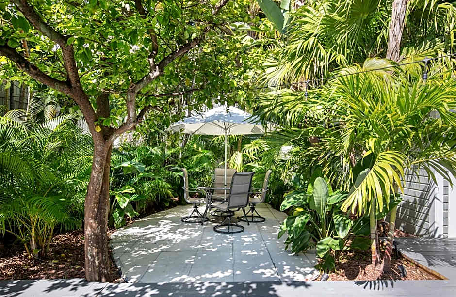 Southernmost Inn Adult Exclusive