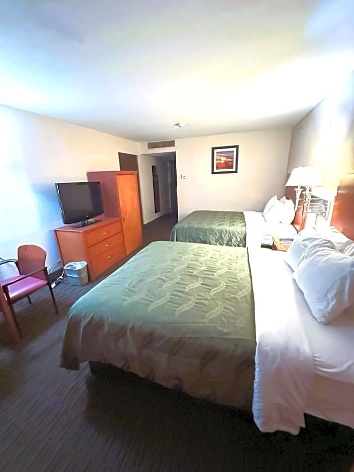 Quality Inn & Suites Salina