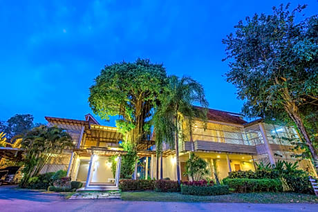 Belle Villa Resort, Pai