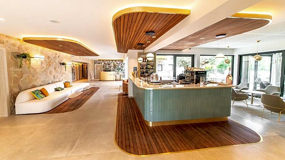 Ilot du Golf, BW Premier Collection