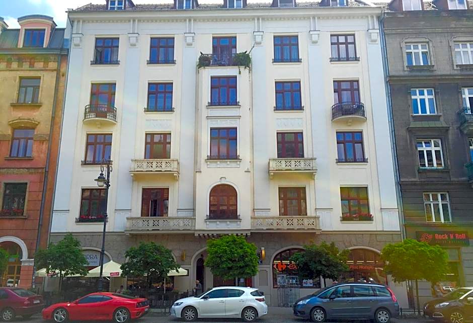 Roller Aparthotel