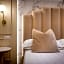 Hotel Emma