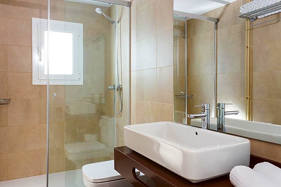 Quartprimera Apartments