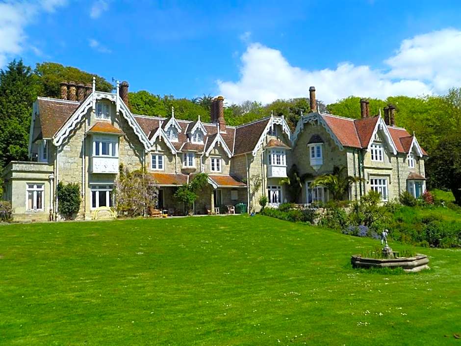 Lisle Combe
