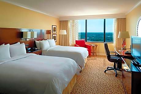 M Club lounge access, Guest room, 2 Double