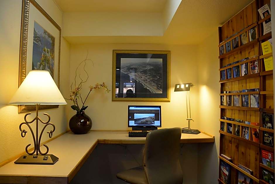 SureStay Plus Hotel Gold Beach by Best Western