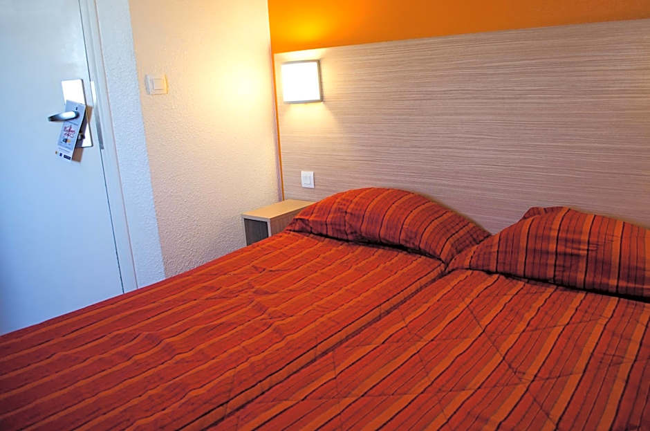 Photo 1 of 4 of 2 Beds