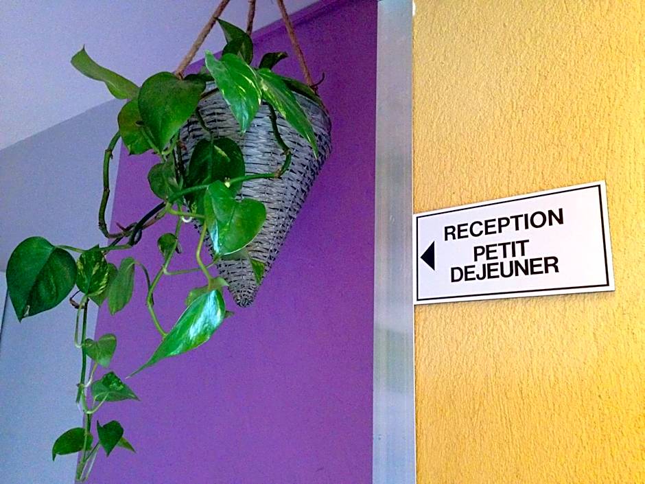 Atoll Hotel restaurant