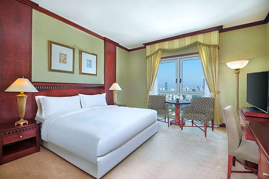 Habtoor Metropolitan Palace Hotel