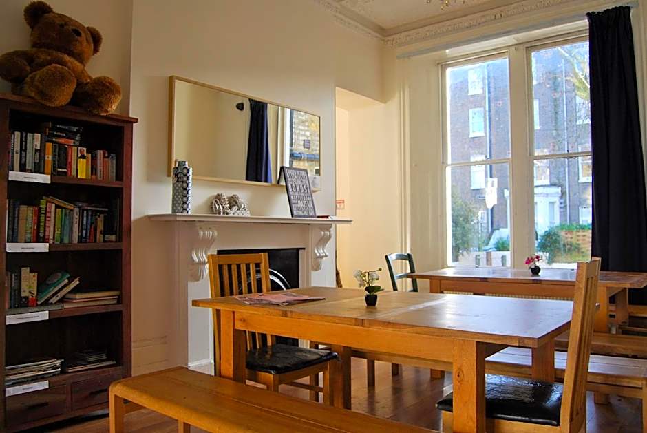 Saint James Backpackers