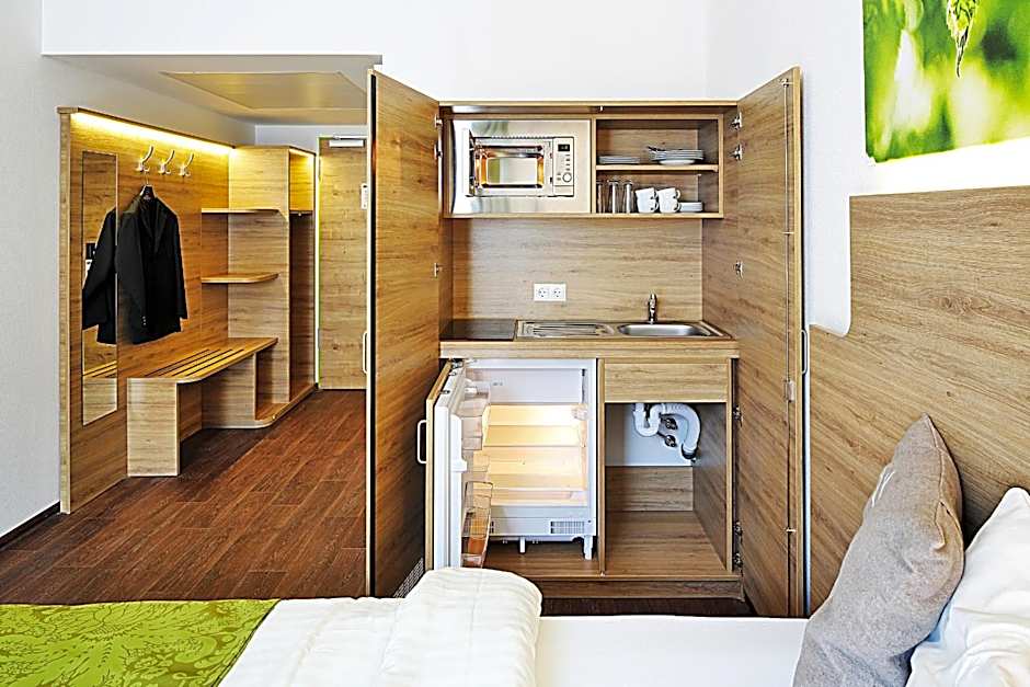 Green Deer Bavarian Hotel